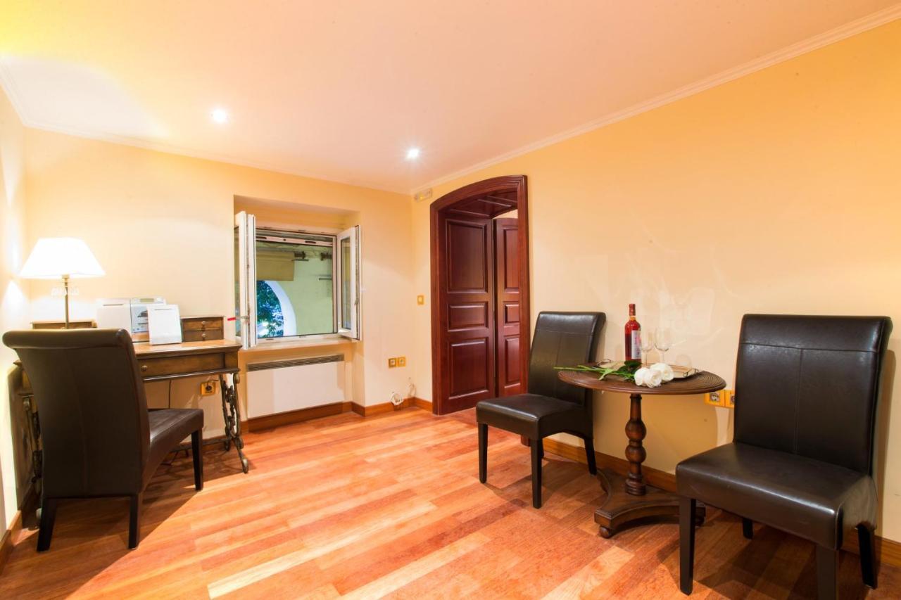 Corfu Liston Romantica By Corfu Escapes